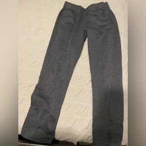 Nike straight leg sweats - great condition!